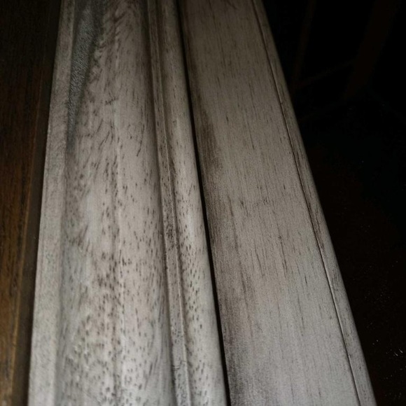 Brand new in the box Rustic/aged looking mirror - Picture 3 of 3